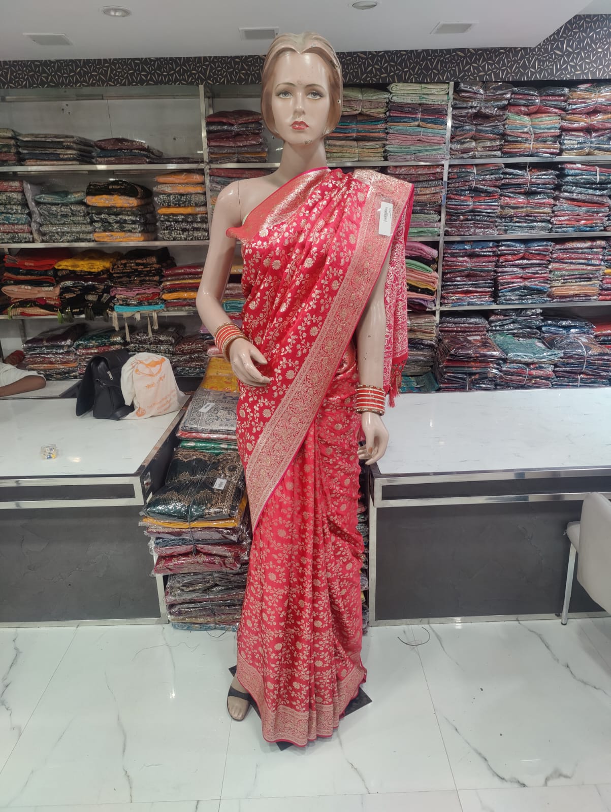 Best Wholesale Saree Shop in Chandni Chowk